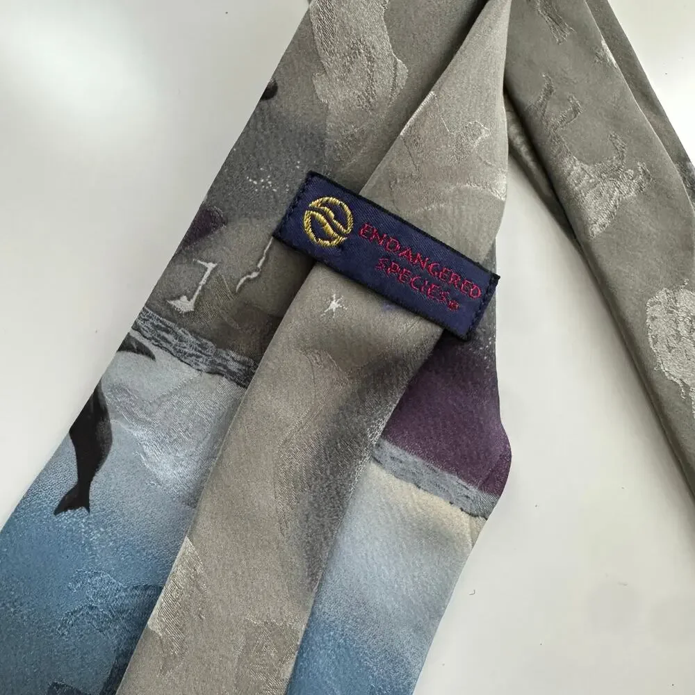 VTG Endangered‎ Species Men's 100% Silk Killer Whales Holographic Print Wide Tie